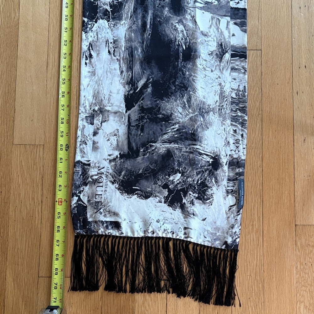 Alexander McQueen Black and White Scarf